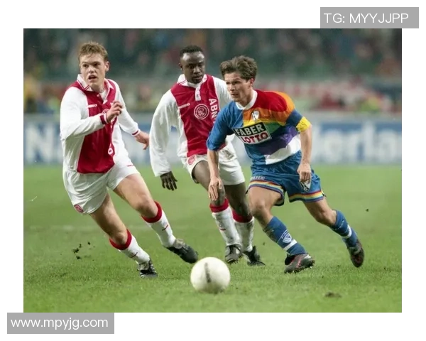 波鸿：进球的旋律在鲁尔区回响，不屈的生命力点燃德甲赛场